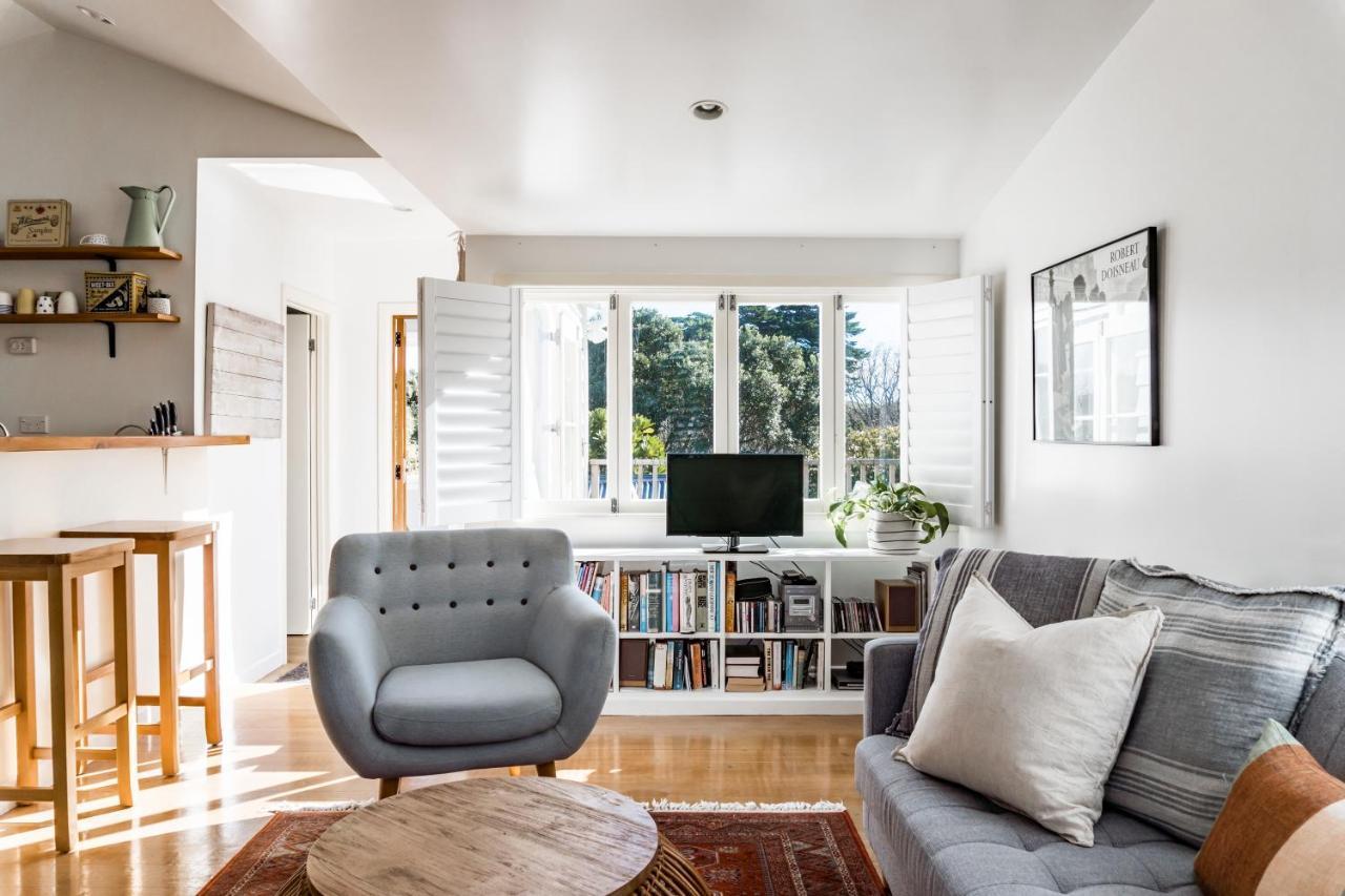 Kowhai Cottage & Studio Raglan Exterior photo
