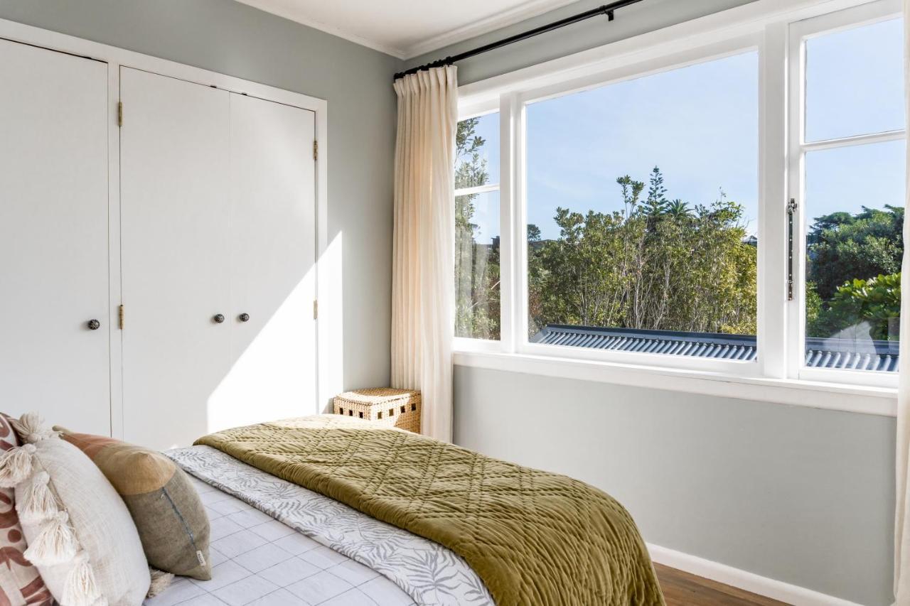 Kowhai Cottage & Studio Raglan Exterior photo