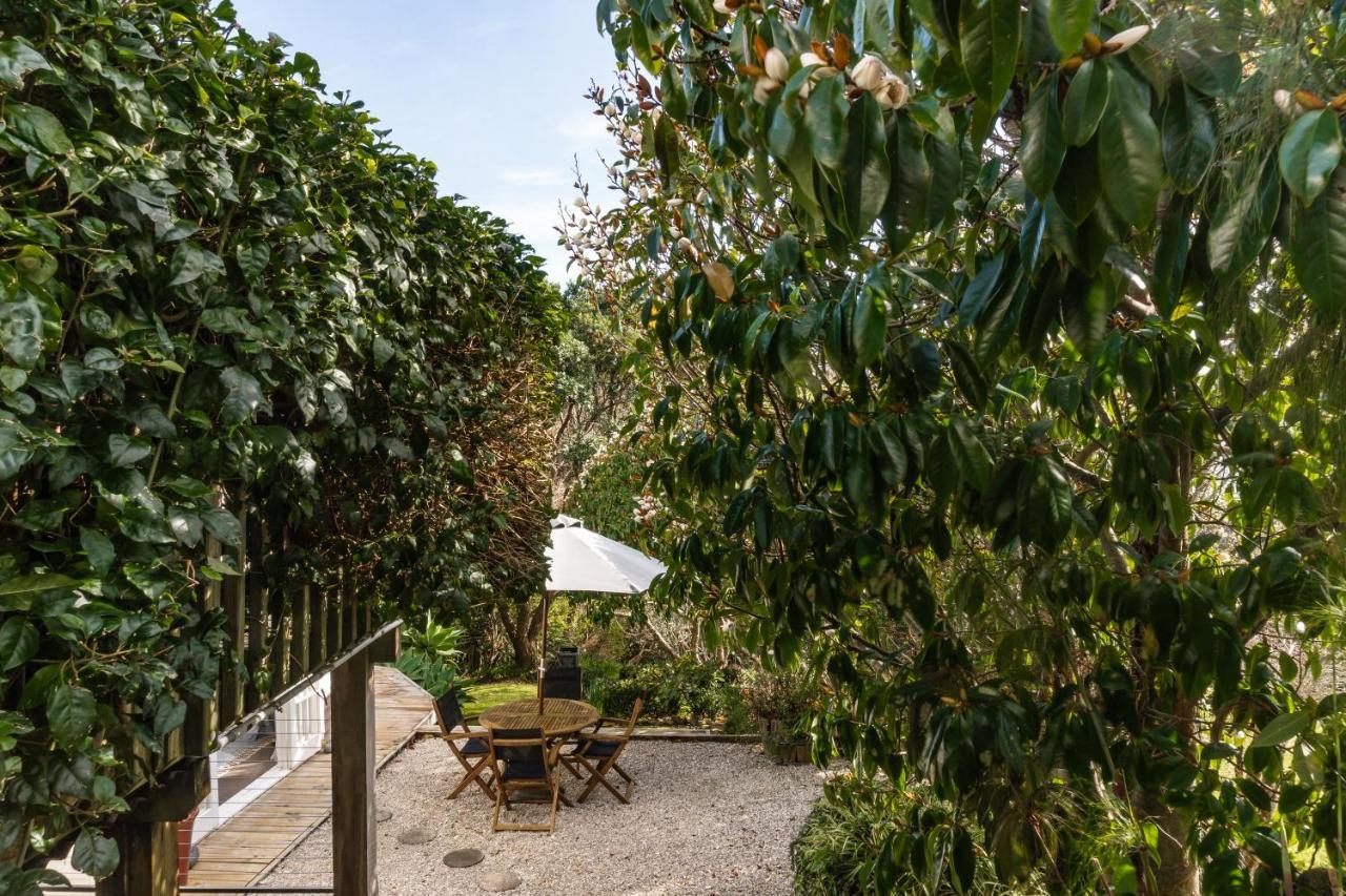 Kowhai Cottage & Studio Raglan Exterior photo