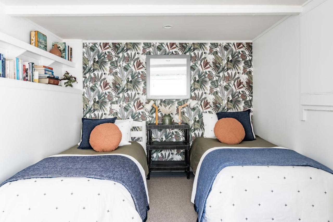 Kowhai Cottage & Studio Raglan Exterior photo